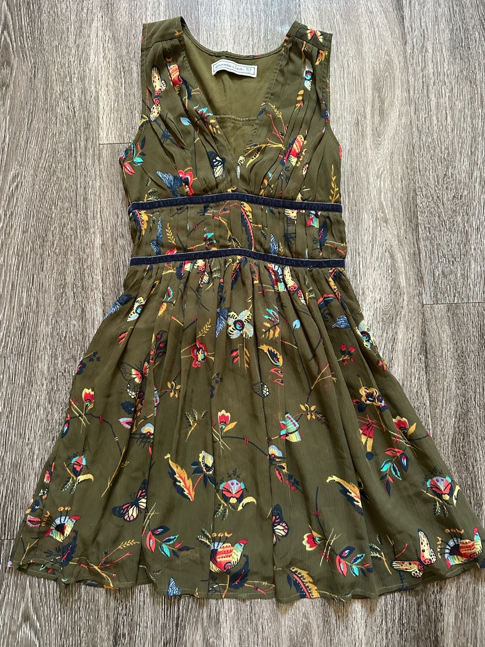 Abercrombie & Fitch Green Floral Butterfly Dress XS